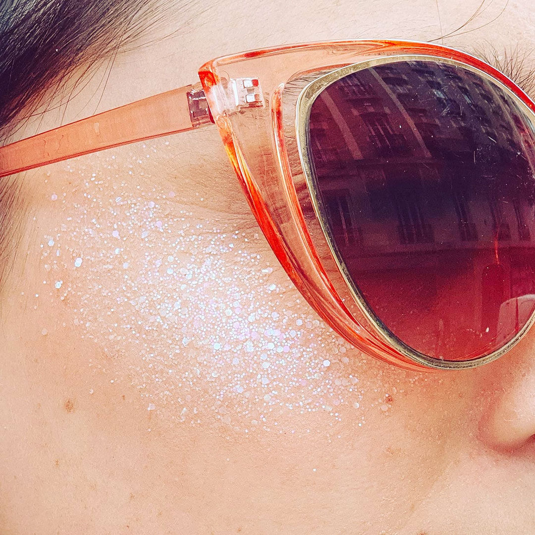 Make-up-Idee mit Glitzerpartikeln Nuit Blanche